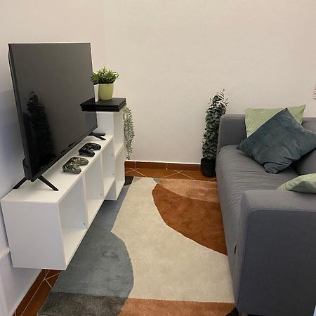 Birdie 3-Bdr Apartment Будапеща Екстериор снимка