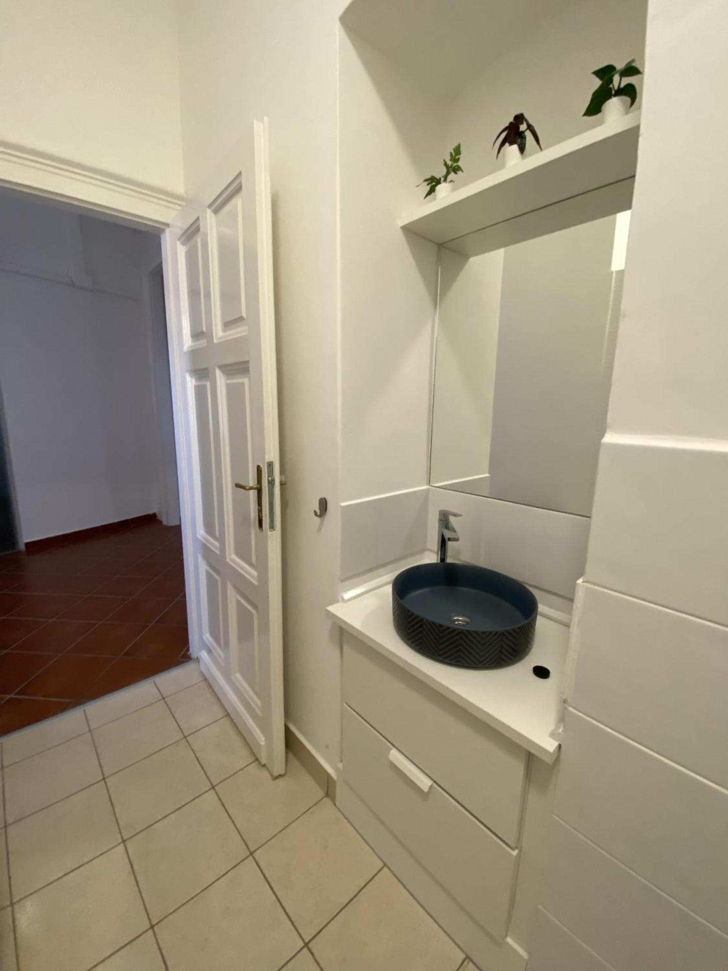 Birdie 3-Bdr Apartment Будапеща Екстериор снимка